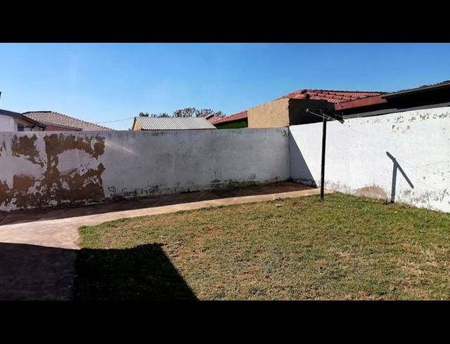 2 BEDROOM HOUSE FOR SALE IN GLEN RIDGE